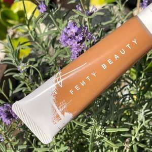 FENTY BEAUTY Pro Filt’r Hydrating Longwear Foundation in “420”